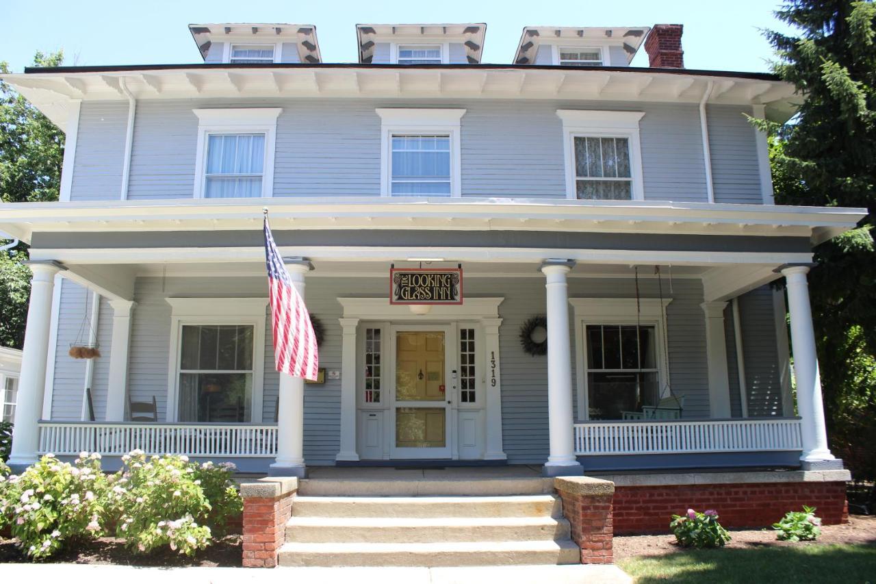 Looking Glass Inn Indianapolis Exterior foto